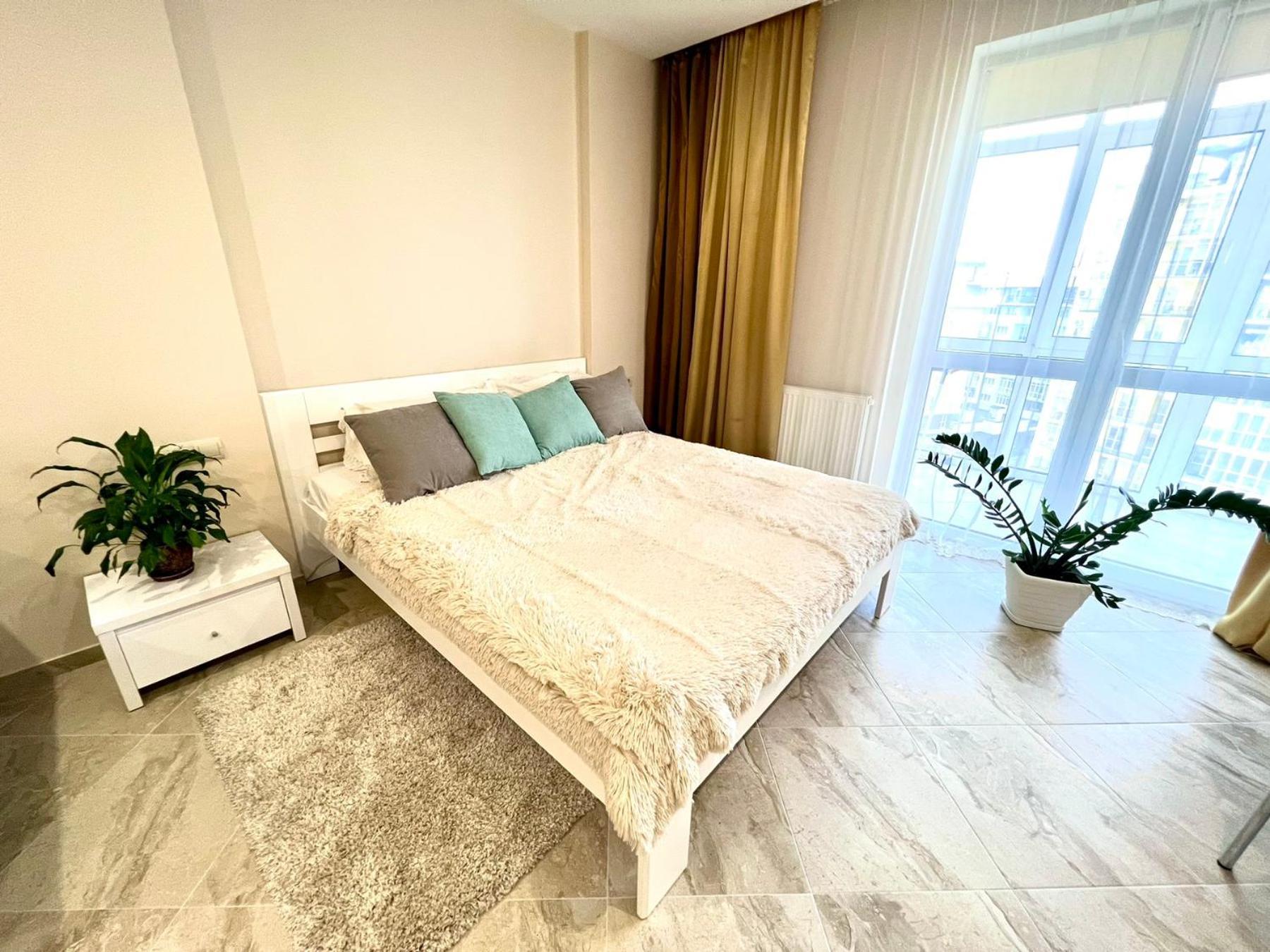 Osapart Comfortable Apartment In A Complex Great Britain Лвив Екстериор снимка