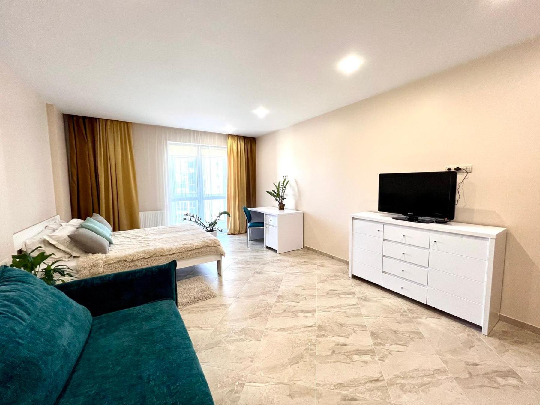 Osapart Comfortable Apartment In A Complex Great Britain Лвив Екстериор снимка