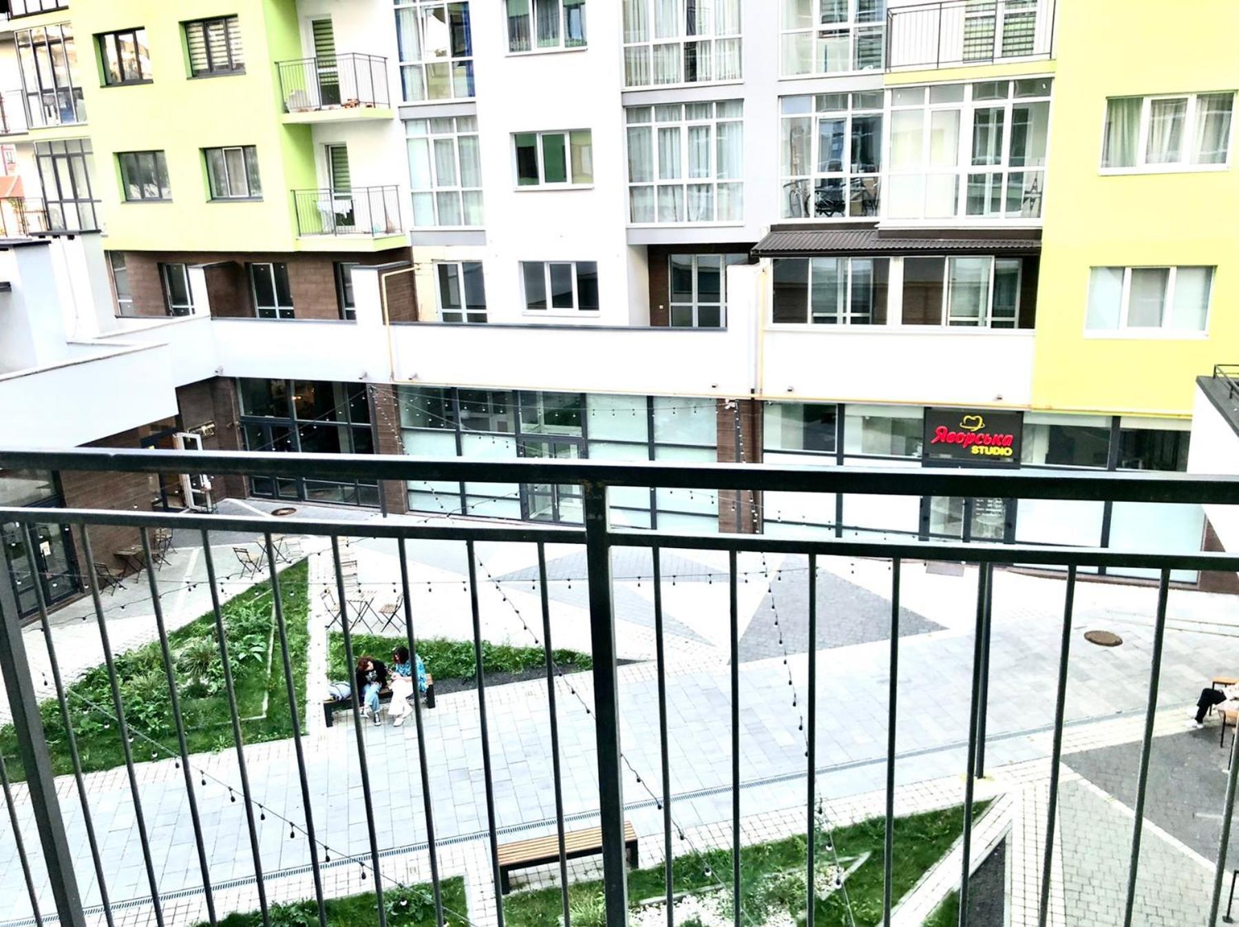 Osapart Comfortable Apartment In A Complex Great Britain Лвив Екстериор снимка