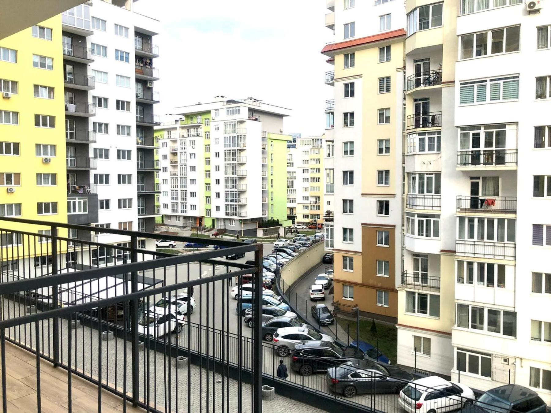 Osapart Comfortable Apartment In A Complex Great Britain Лвив Екстериор снимка