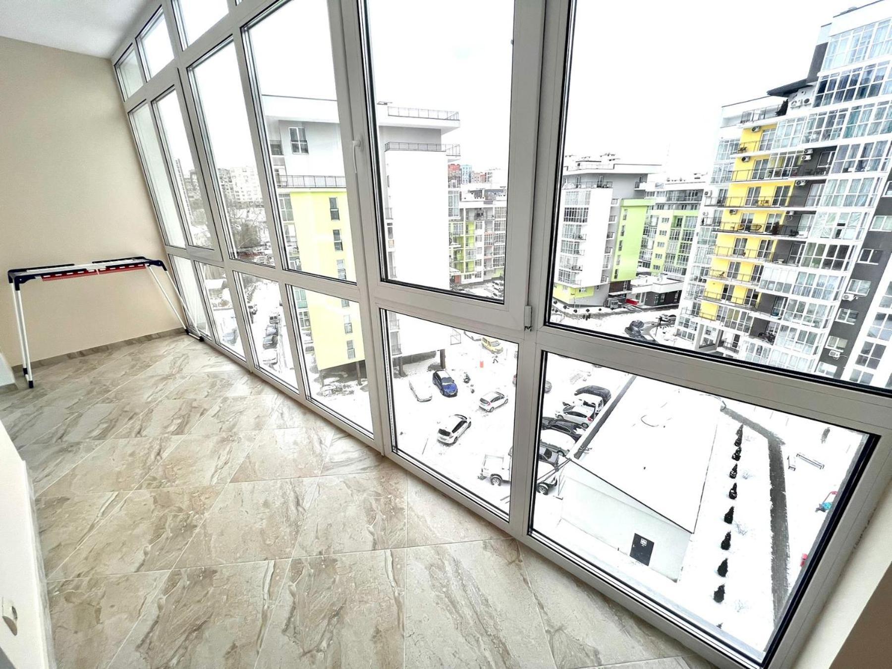 Osapart Comfortable Apartment In A Complex Great Britain Лвив Екстериор снимка