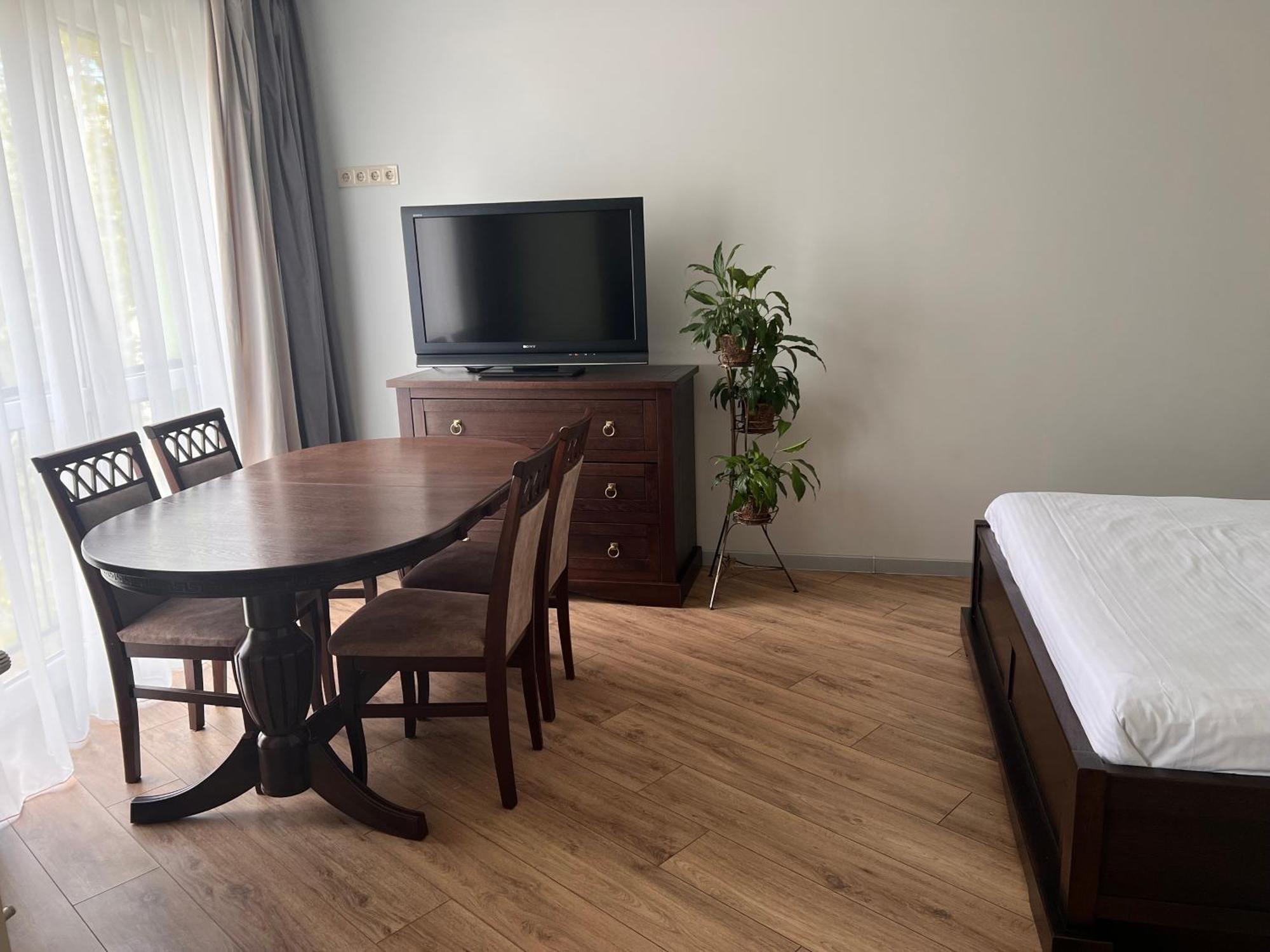 Osapart Comfortable Apartment In A Complex Great Britain Лвив Екстериор снимка