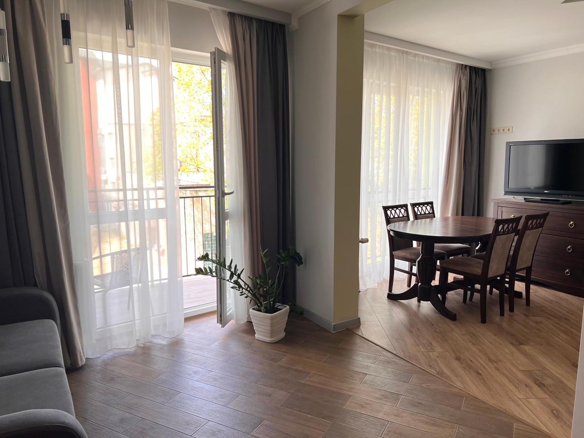 Osapart Comfortable Apartment In A Complex Great Britain Лвив Екстериор снимка