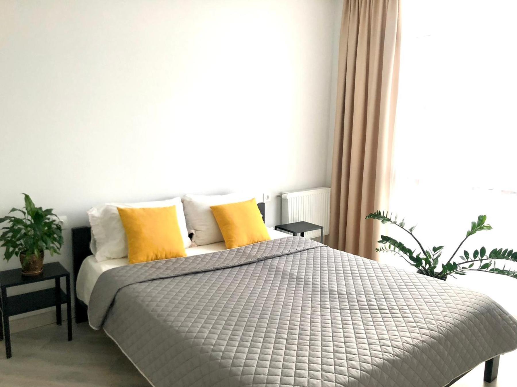 Osapart Comfortable Apartment In A Complex Great Britain Лвив Екстериор снимка