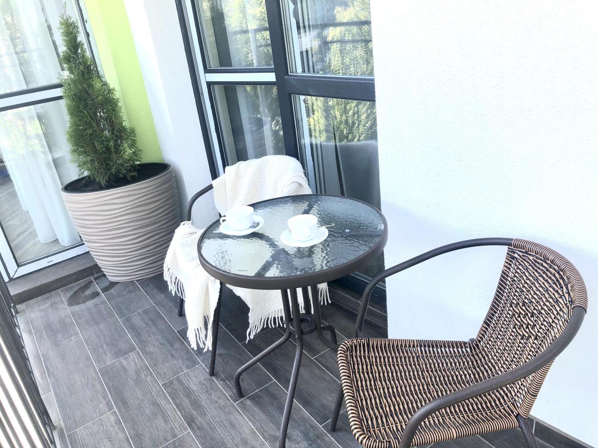 Osapart Comfortable Apartment In A Complex Great Britain Лвив Екстериор снимка