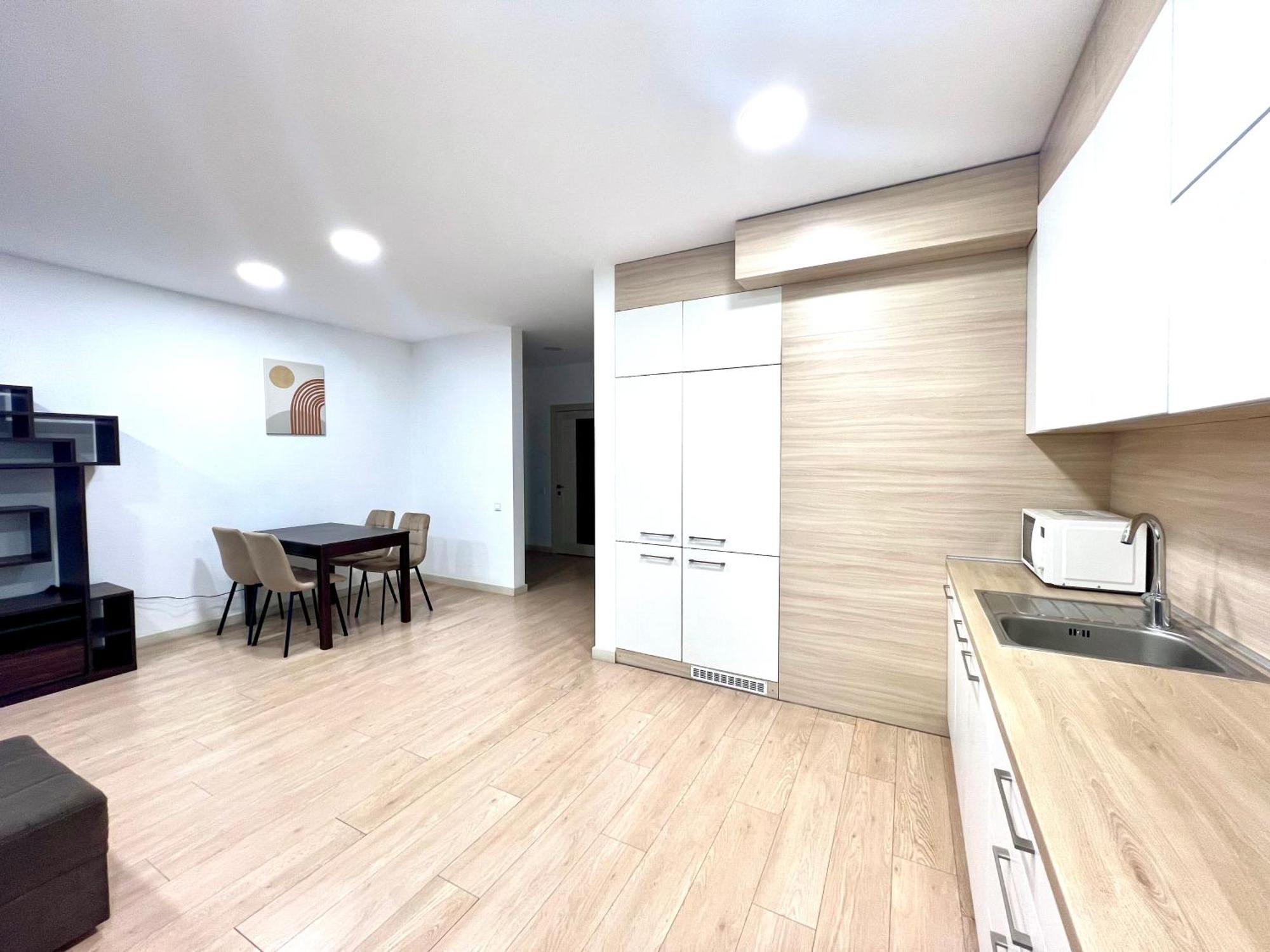 Osapart Comfortable Apartment In A Complex Great Britain Лвив Екстериор снимка